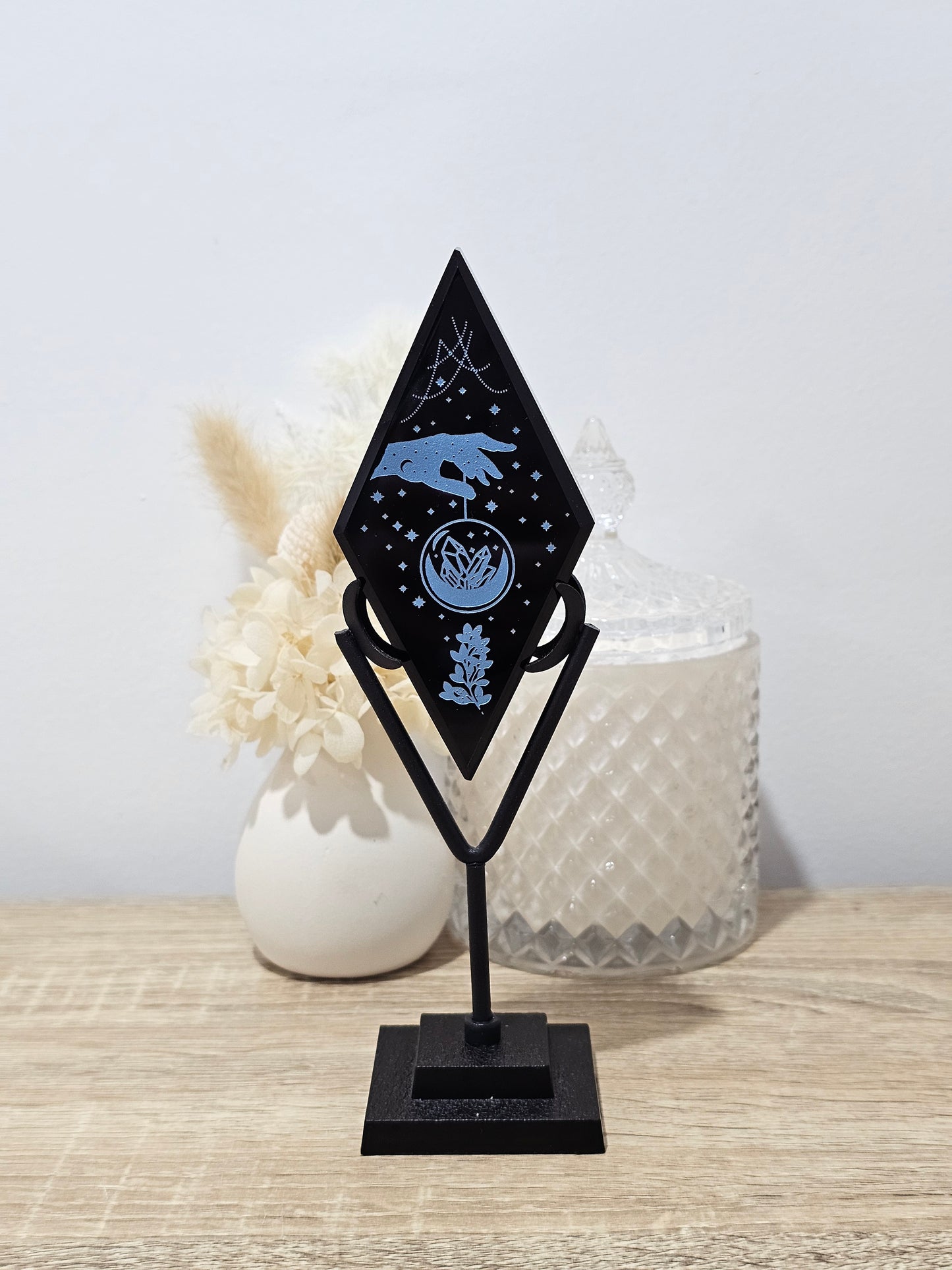 Black Obsidian Diamond On Stand