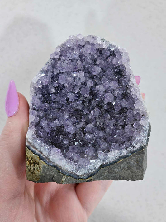 Amethyst Cut Base