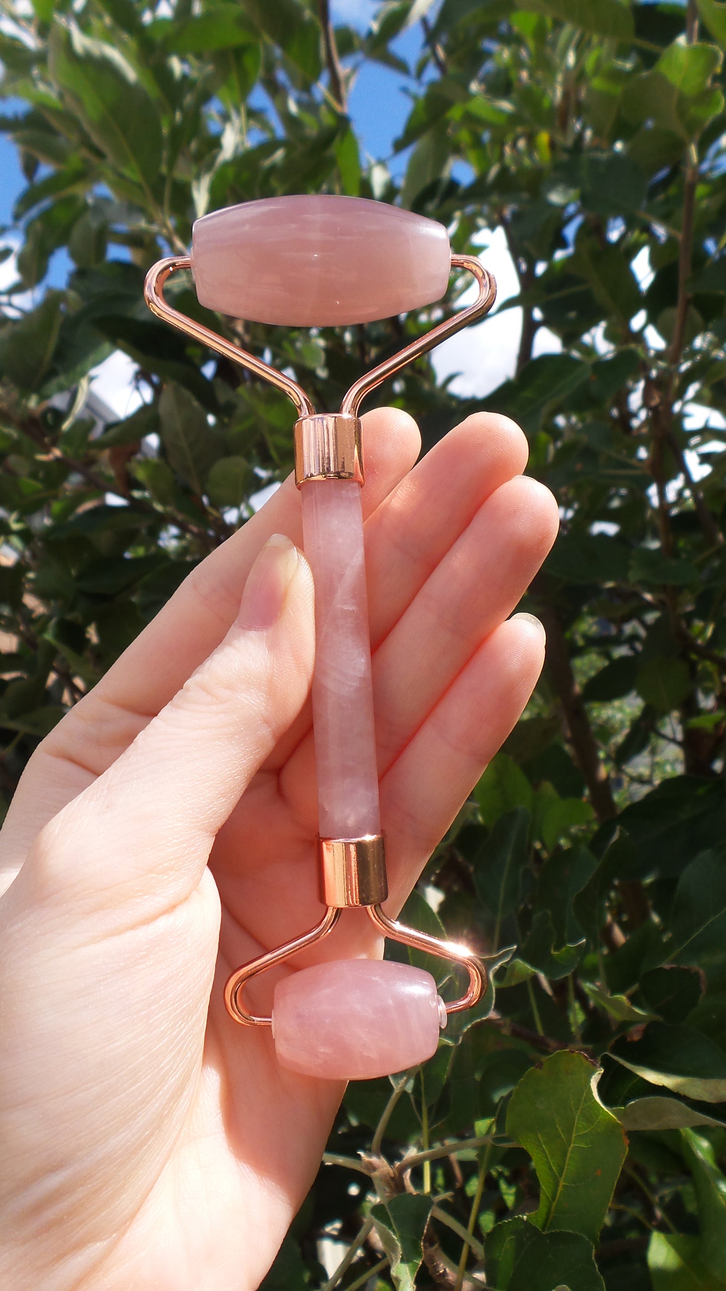 Rose Quartz Facial Roller